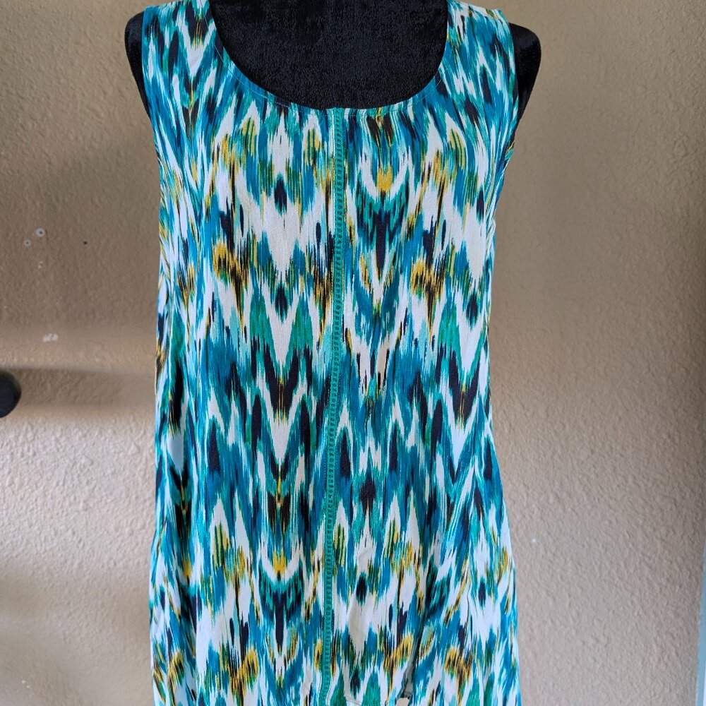 St. John's Bay Patterned, Flowy Tank Top, L